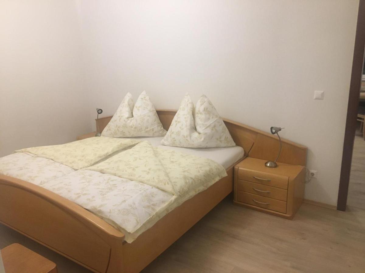 Ferienwohnung Neben Dem Schloss Porcia سبيتال ان دير دراو المظهر الخارجي الصورة