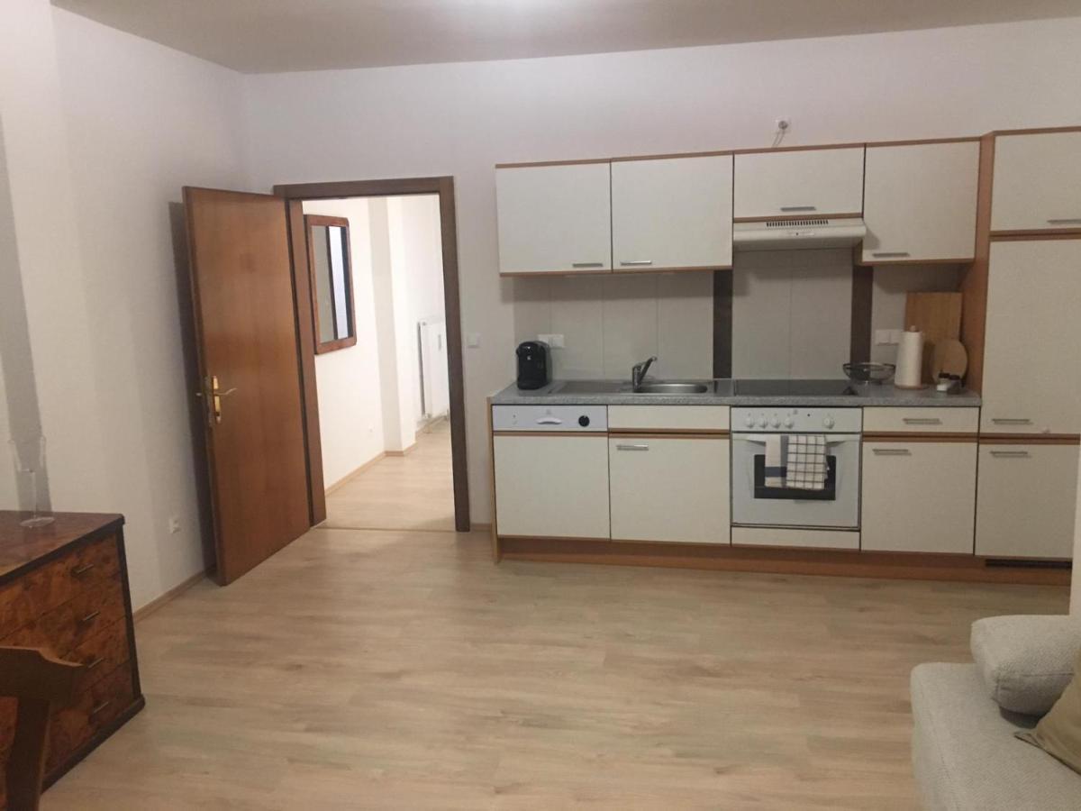 Ferienwohnung Neben Dem Schloss Porcia سبيتال ان دير دراو المظهر الخارجي الصورة